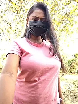 Ishu_Lovee's cam snapshot