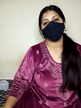 Kushi_Sharmaa live sex cam