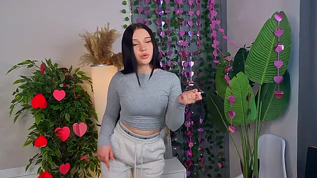 RoxannRunk's cam snapshot