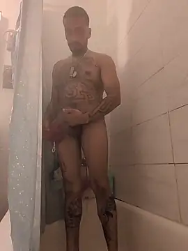 Cnutt310 live sex cam