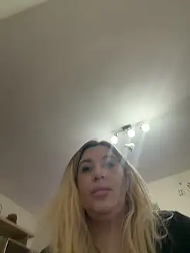 TheeaBlanco's cam snapshot