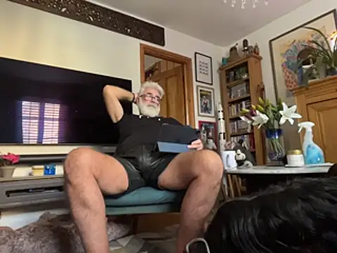 LeatherSdaddy's cam snapshot