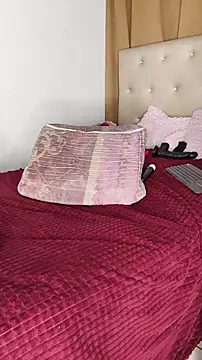 _Julieth_Sexy's cam snapshot