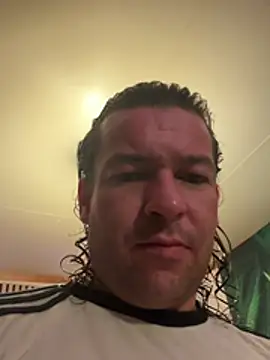 miguel910921's cam snapshot