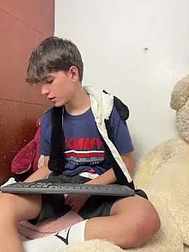 Naim_TheKing live sex cam