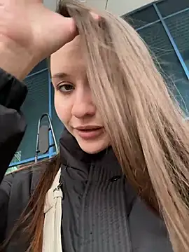 KishaMur live sex cam