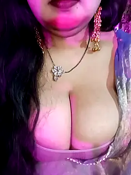 Suhanakhan04's cam snapshot