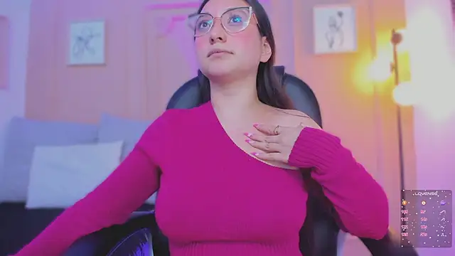 lucy_neil's cam snapshot