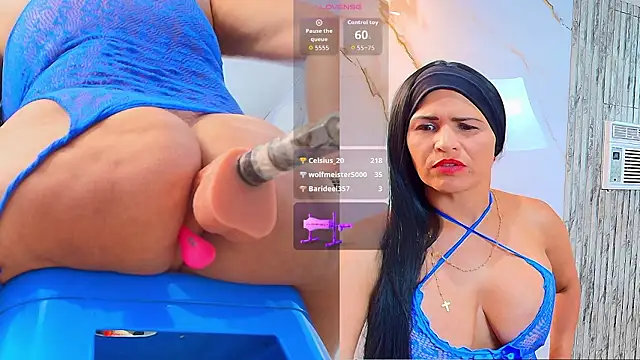 Isis_car0lina live sex cam