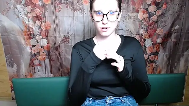 LilianaShine's cam snapshot