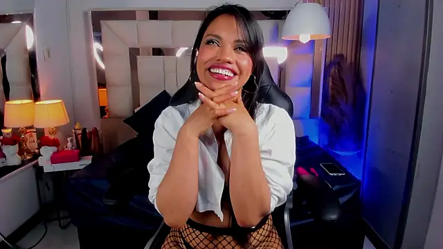 anyjones_'s cam snapshot