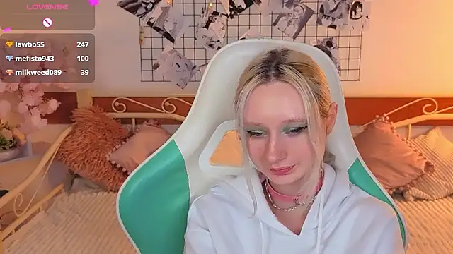 Katia_Kim's cam snapshot