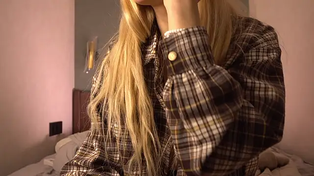 norakisses's cam snapshot