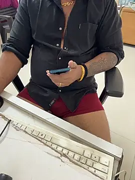 FlirtyxBoy live sex cam