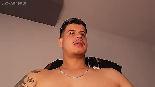 BjornSteel live sex cam