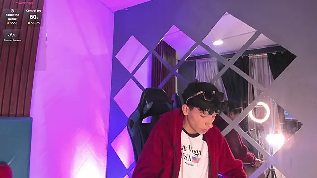 Max_Steell live sex cam