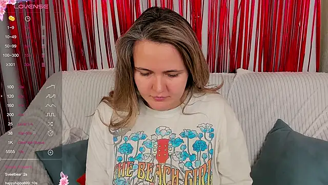 LilyBel's cam snapshot