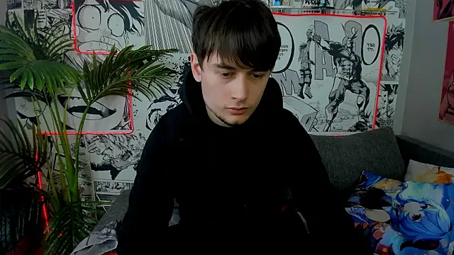 AlejandroEllias live sex cam