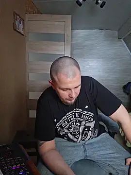 Foxyshaved live sex cam