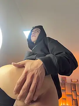 Sebastian_Reed live sex cam