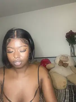 TinyBlazian901's cam snapshot