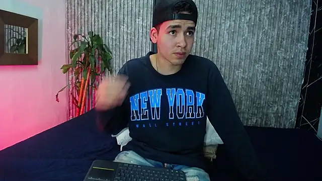 Mike_0233_ live sex cam