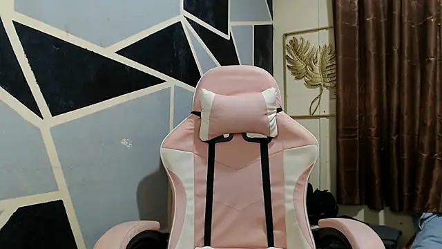 Charming_lexi's cam snapshot