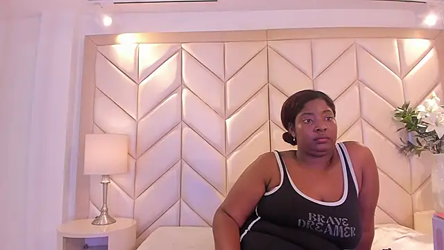 AprilMonroe's cam snapshot