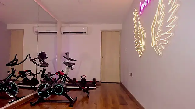 Maximo_Zahir's cam snapshot