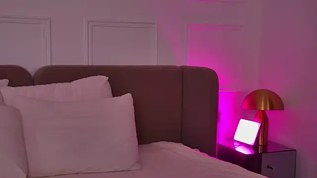 ArianaMell's cam snapshot