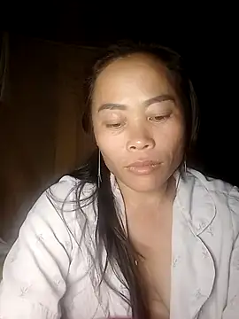 CoMay003's cam snapshot