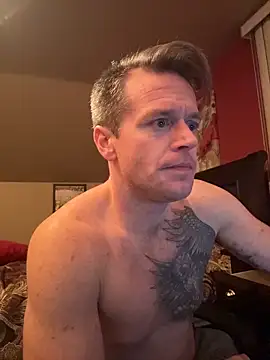 DILFiGuess1's cam snapshot