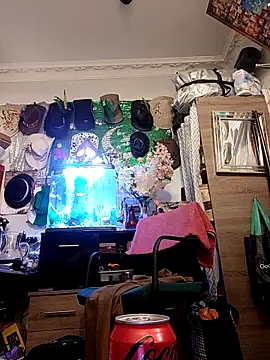 ClonicKaaba's cam snapshot