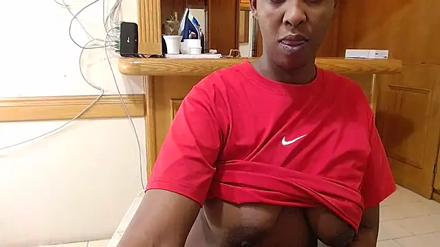 SexyCurves9's cam snapshot