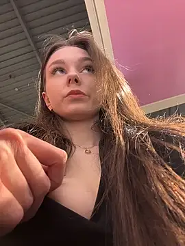 Ttixmila live sex cam