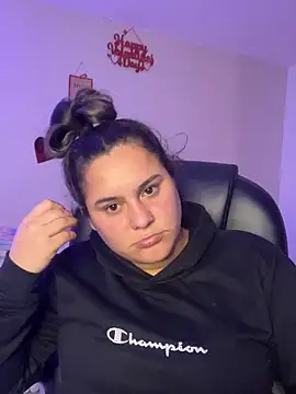 BabyBlondeX_eup's cam snapshot