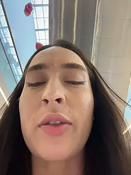 Holly_Play's cam snapshot