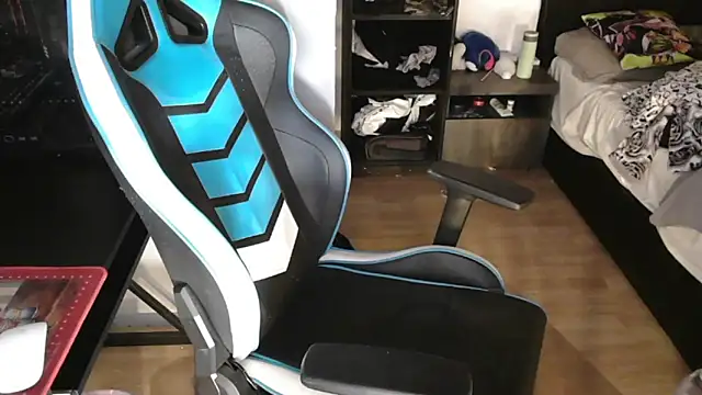 kh40xxxx's cam snapshot