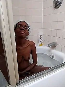 Jasmine_FullsShine's cam snapshot