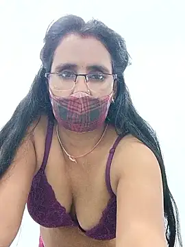 sanjana077's cam snapshot