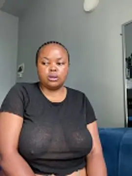 Curveysinaa live sex cam