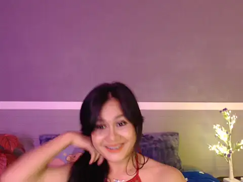 Jennythai123 live sex cam