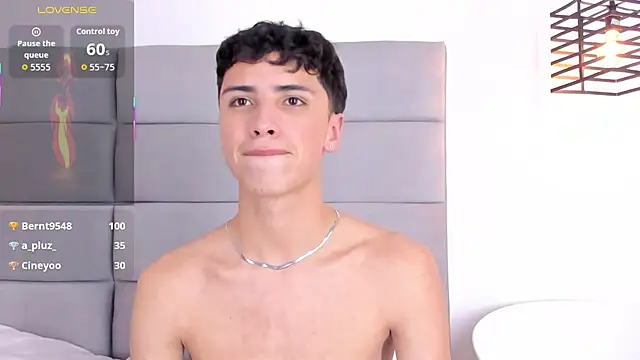 JoshClaarktt live sex cam