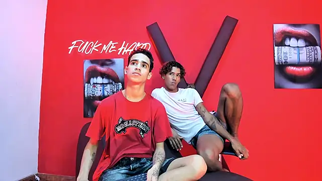 GREEN_BOYS live sex cam