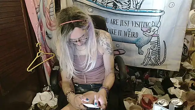 Ombeline1 live sex cam