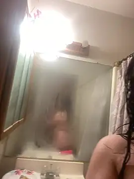 VelvetBrunetteXo's cam snapshot