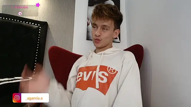 LiamWildx20 live sex cam