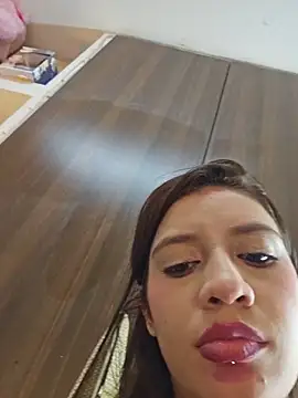 Rebeca_xs's cam snapshot