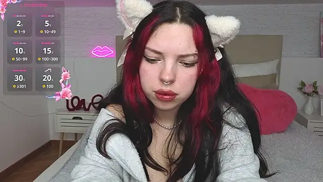 mars_elina_'s cam snapshot