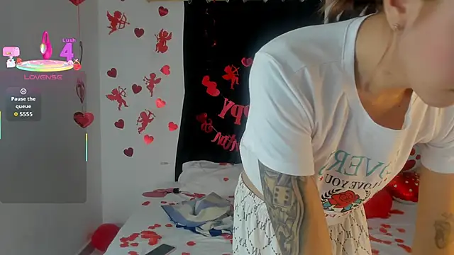 Nicol_TransGirl live sex cam